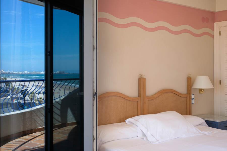 hotel-playa-victoria-cadiz-12